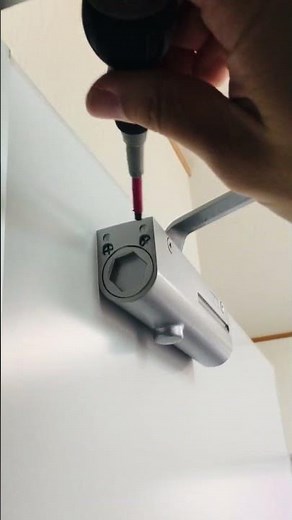 ドアクローザーの調整方法！ドアが閉まるスピードの調整の仕方です。【鍵屋】【鍵屋の仕事】