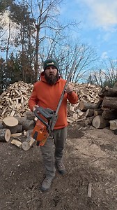 158K views · 1.9K reactions | Save Money by Hand Filing your Chain #chainsaw #sharp | Lillysfarmandfirewood | Facebook