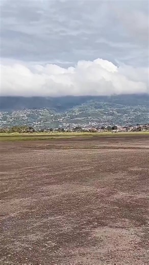 Two people tragically killed in Piper Cheyenne plane crash in Venezuela A Cheyenne aircraft (registration YV1443) crashed during takeoff at Paramillo Aerodrome in San Cristóbal, Táchira, Venezuela on Wednesday at 9:52 AM resulting in two fatalities, unofficially identified as Toni Bortone and Juan Maldonado. The impact caused a fire that destroyed the plane and complicated rescue efforts. Firefighters, Táchira Civil Protection, and the Bolivarian National Police (PNB) responded promptly to the s