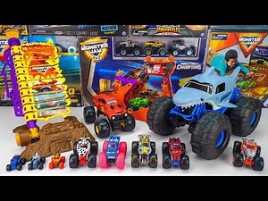 Monster Jam Collection Unboxing Review | Monster Jam El Toro Loco Big Air Challenge Playset