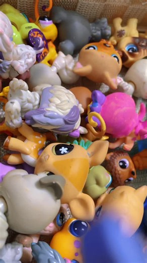 Colorful Toy Animal Collection – Cute and Cartoonish Figures
