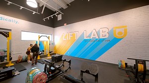 Not to flex, but we kinda nailed the whole “gym that doesn't feel like a gym” thing. 🔥 Equipment that works as hard as you do 💛 A community that keeps it friendly 🎉 Group classes (and playlists) that keep you coming back for more 🧼 And yes, it’s ridiculously clean Chuze isn’t just affordable—it’s your home away from home. | Chuze Fitness