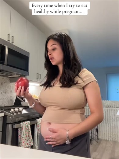 ✨Pregnant, powerful & proud ✨ This is your reminder that motherhood doesn’t mean losing yourself—it means becoming even stronger. 💪 Whether you're in your first trimester or nearing the finish line, you belong in the wellness space. 💕 We’re here to help you feel confident, supported, and FIT—physically and mentally. 🧘‍♀️🤰 Follow us for workouts, nutrition tips, and daily encouragement tailored to you 💫 #PregnantAndStrong #FitMomJourney #HealthyPregnancy #MomToBeLife