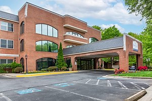 Potomac MD Assisted Living | Memory Care | Alzheimer's