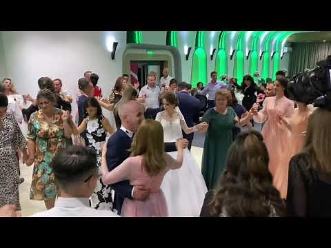 Formatia AxxA LIVE la nuntă în Suceava 2021 colaj de petrecere!