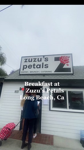 Start your day with a burst of flavor at Zuzu's Petals, the ultimate breakfast and coffee spot in downtown Long Beach! ☕️🍳 Indulge in delectable dishes, sip on artisanal coffee creations, and soak in the cozy ambiance that makes mornings unforgettable. #ZuzusPetals #BreakfastSpot #coffeelovers