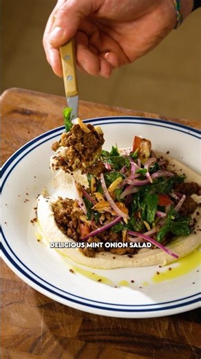 How to Make A Lamb and White Bean Hummus Dish