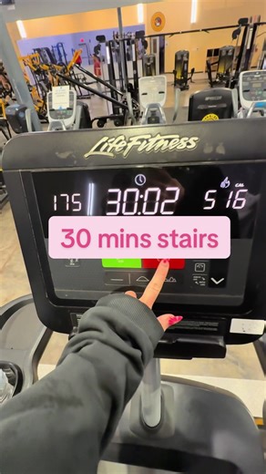 Get Ready for Spring: 30 Minutes of Stairmaster Cardio