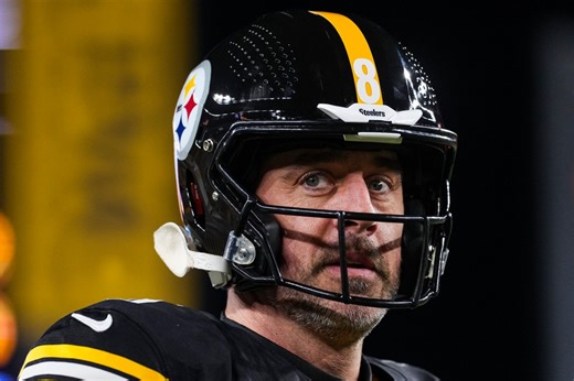 Steelers QB Aaron Rodgers makes a promise about his future