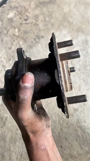 Rear wheel bearing noise test! #cars #wheelbearing #noise #digitalmechanic #shortvideo