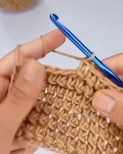 #crochettutorial #crochetando #crochetlove #crochetaddiction #crochethat #crochetpattern #crocheter #crochetart #crochetartist #crochetandocomamor #crochetaddict #crochet #crochetersofinstagram #crochetamigurumi #crochetinspiration #crocheting | Crochet & knitting