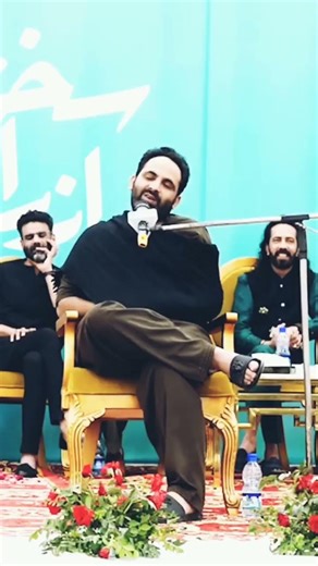 DHUP PADHE TO BAADAL BAN JANA TEHZEEB HAFI POETRY #youtubeshorts​ #poetry @poetryediter-f2k #sad