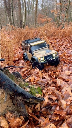Traxxas Trx4 defender woodland trails #trx4 #traxxas #defender #rccar #offroad #crawler #crawling