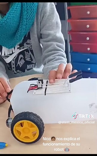 Robot Seguidor de Luz: Diversión y Aprendizaje STEM