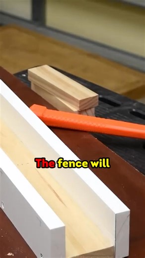You won't believe how I made this table saw! 😮 #DIY #Woodworking #TableSaw #HomemadeTools #WoodworkTips #BeginnerProjects #CraftYourOwn #BuildWithUs #DIYCommunity #LifeHack | DIY Creators