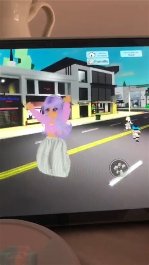 Cache Cache dans Brookhaven avec Abonné 🕵‍♀️ #roblox #robloxshorts