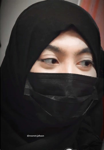 Emotional Reaction: Nushrat Jahaan's Touching Moment