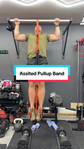 Adjustable pull-up assist band with knee support stretch rope makes building upper-body strength way easier. Customizable resistance means anyone can crush pull-ups, from beginners to pros. Perfect for home gyms or adding volume to your routine. #PullUpTrainer #HomeGymGear #StrengthTraining #FallFreshness #TikTokShopCreatorPicks