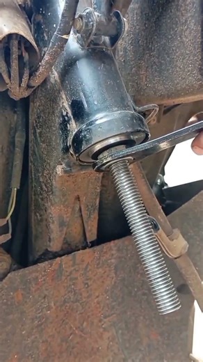 mechanical technique for installing steering #tutorial #automobile