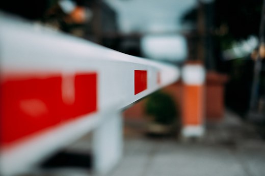 5 Barriers to Employee Engagement (And How to Overcome Them)