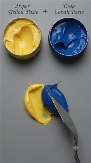 Mixing Hyper Yellow + Deep Cobalt Paste 💛💙 #satisfying #relaxing #oddlysatisfying