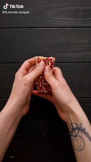 #FavoriteRecipe 😋 mmm, red #mugcake #LearnOnTikTok #TikTokPartner