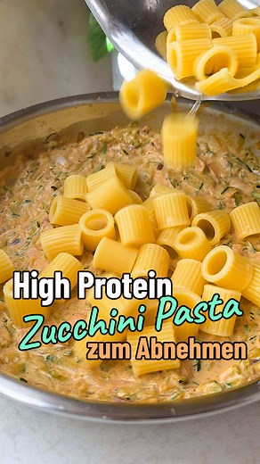 Pasta mit Zucchini Parmesan Soße Rezept