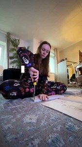 En produktiv søndag med nyt skrivebord og en masse oprydning. Et nyt år og et nyt set-up på kontoret er da perfekt 😍👏👩🏻‍💻 #brugendagmedmig #vlogselvstændig #endagimitlivsomselvstændig | Michelle Glassow