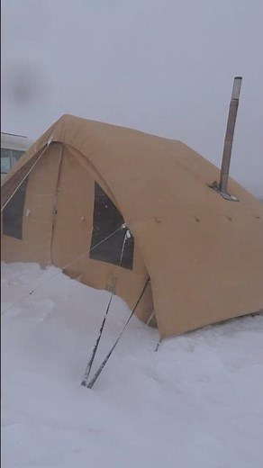 BLIZZARD Camping