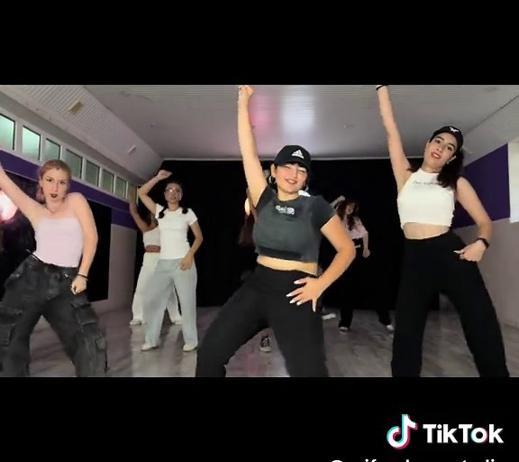 Mix Dance Group Performance in Azerbaijan