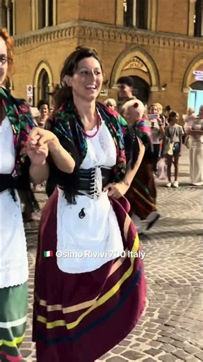 Quadriglia Marchigiana Folk Dance 🪗 Osimo Rivivi 700 🇮🇹 Italy