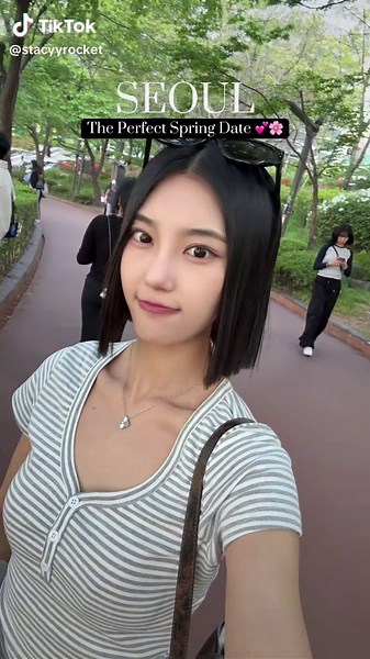 Perfect Spring Date Ideas in Stunning Seoul