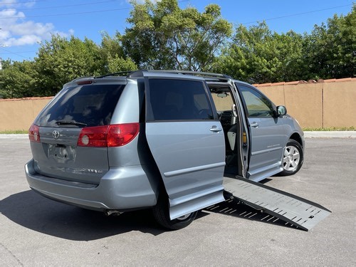 2007 Toyota Sienna Toyota Sienna LE Wheelchair Ramp Van Handicap 2007 59K Mile | eBay