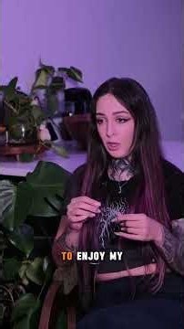 Want fewer no-shows? Do what Nicole did. Use Bookedin.