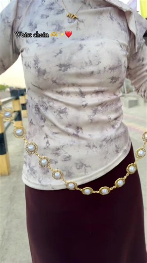 Waist chain styling ideas: how to wear a waist chain confidently