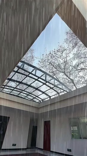 Exploring Innovative Sunroom Designs for Your Backyard