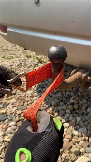 Essential Tips for Truck Drivers on the Freeway