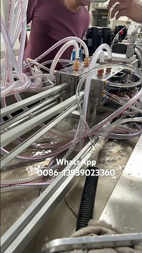 Double cavity PVC cable trunking line