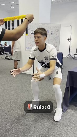 Langesocken-Outfits für Fußballspieler
