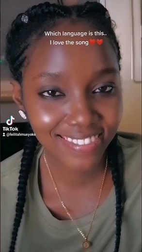 Kenyan Linny😂❤️ singing Linny hoo by Chalamanda and Namadingo