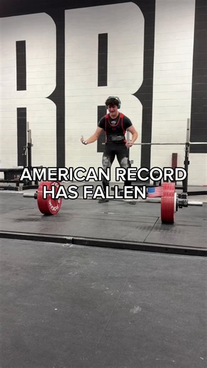 Keep Fighting: Powerlifting Journey to the Competition