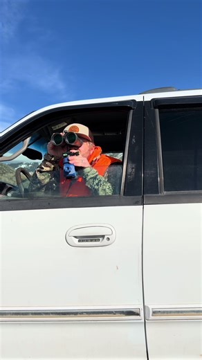 It ain’t always a deer but it is this quick to set up and get on to the next one. And hopefully the next one ain’t a bushdeer. Follow the link in our bio if you want the quickest setup out there! #windowwarden #deerhunting #muledeer #whitetail #huntingtiktok