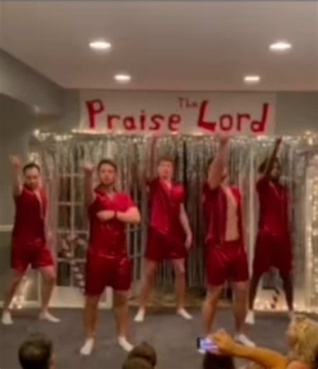 Christmas Eve talent show footage… This one got em into some trouble, and that’s one of the many reasons why it’s my favorite. #fyp #tradition #family #fy #dancetok
