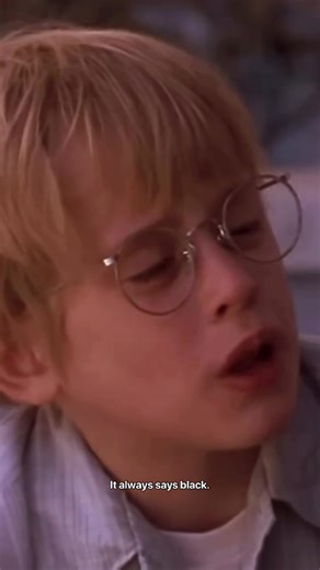 Home Alone 2: Lost in New York is a family comedy full of adventure and humor. In this sequel, Kevin McCallister gets separated from his family again, but this time he ends up alone in the city. #viral #humorlatino