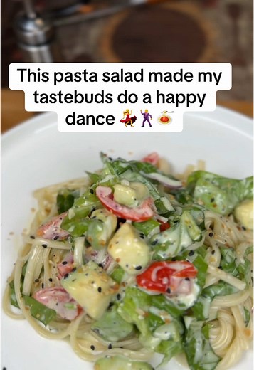 Not your average pasta salad 😮‍💨✨ Creamy, crunchy, and loaded with flavor this one’s a summer game changer #salad #saladrecipe #fyp