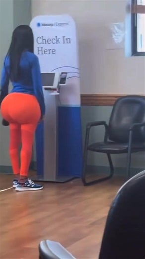 Fake muscle 😩 | Tibo Inshape