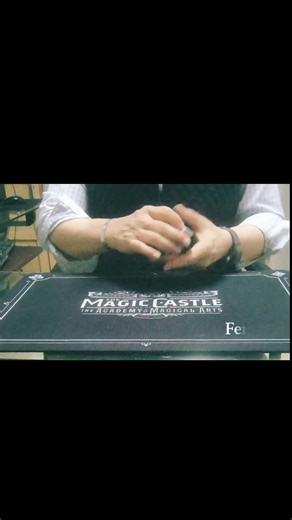 Algo más de Gambling. Disfruten! Fenik. No crimps or Short Cards, pure sleight of hand. Video 841. | Alfredo Ruiz Coughanour