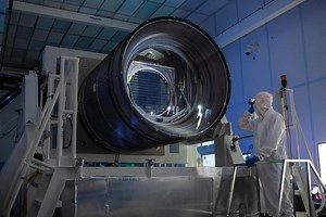 La plus grande caméra numérique du monde part à la conquête de la matière noire