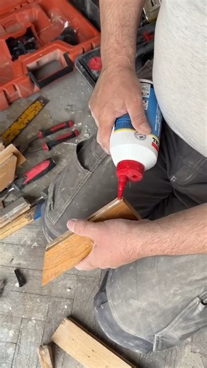 100K views · 851 reactions | Renovate very old parquet or add missing bars and edge frieze. #parkettpro #herringbone #herringbone #parquet #parquetflooring | Tzy House | Facebook