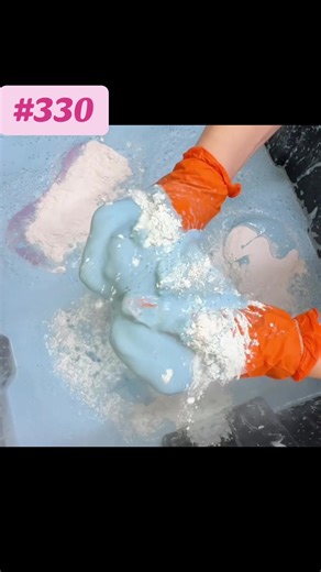 The squeezes to my 37 save mix. #savedpaste #savedproduct #spongesqueezes #spongesqueeze #comet